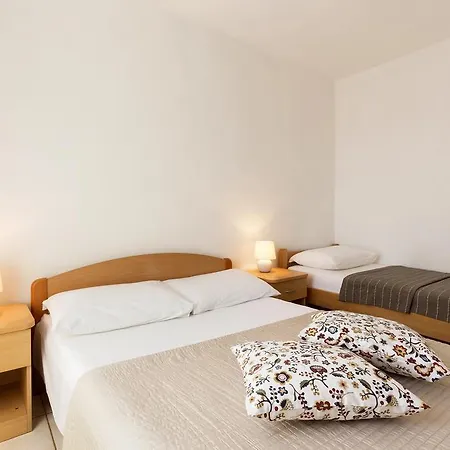 شقة Renata Pinezići