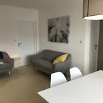 Apartament Renata Pinezići